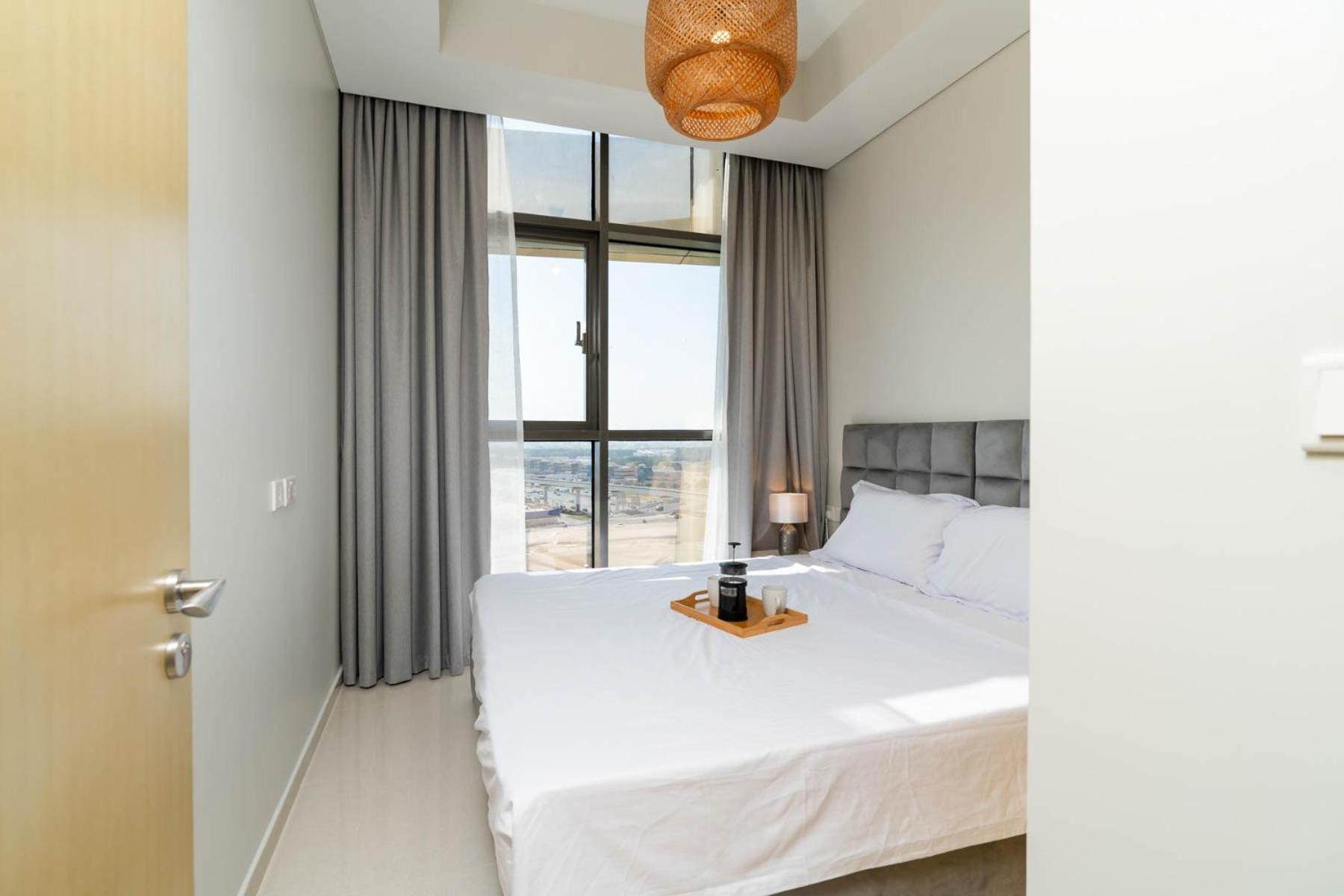 Bright View Prime Location Apartment *